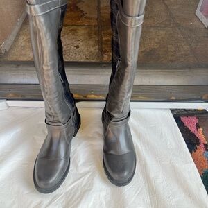 Grey faux leather knee high boots   Size 6.5  Comfortable and great for any occa